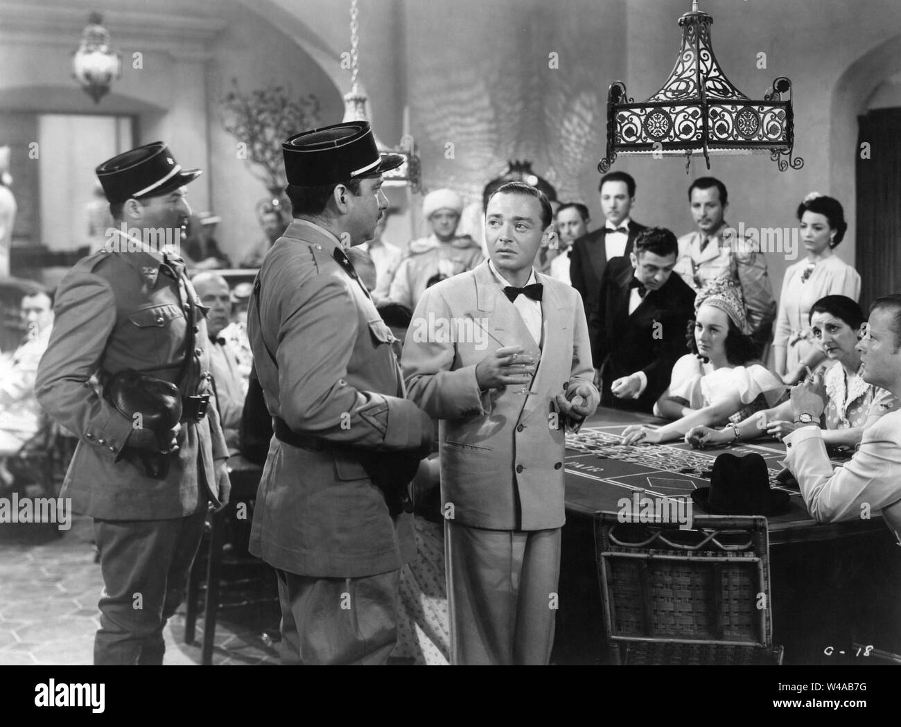 PETER LORRE come Ugarte e MARCEL DALIO come Emil in Casablanca 1942 il regista Michael Curtiz Warner Bros Foto Stock