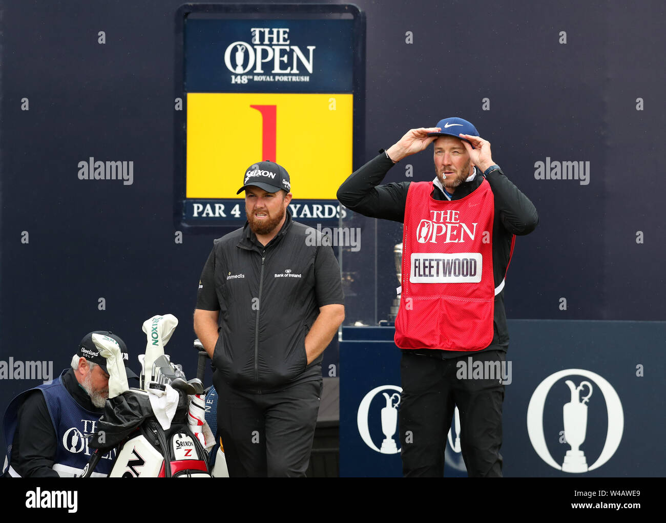 Royal Portrush, UK. 21 Luglio, 2019. Il 148th Open Golf Championship, Royal Portrush, final round; Shane Lowry (IRE) Guarda il fairway dal primo tee Credit: Azione Plus immagini di sport/Alamy Live News Foto Stock