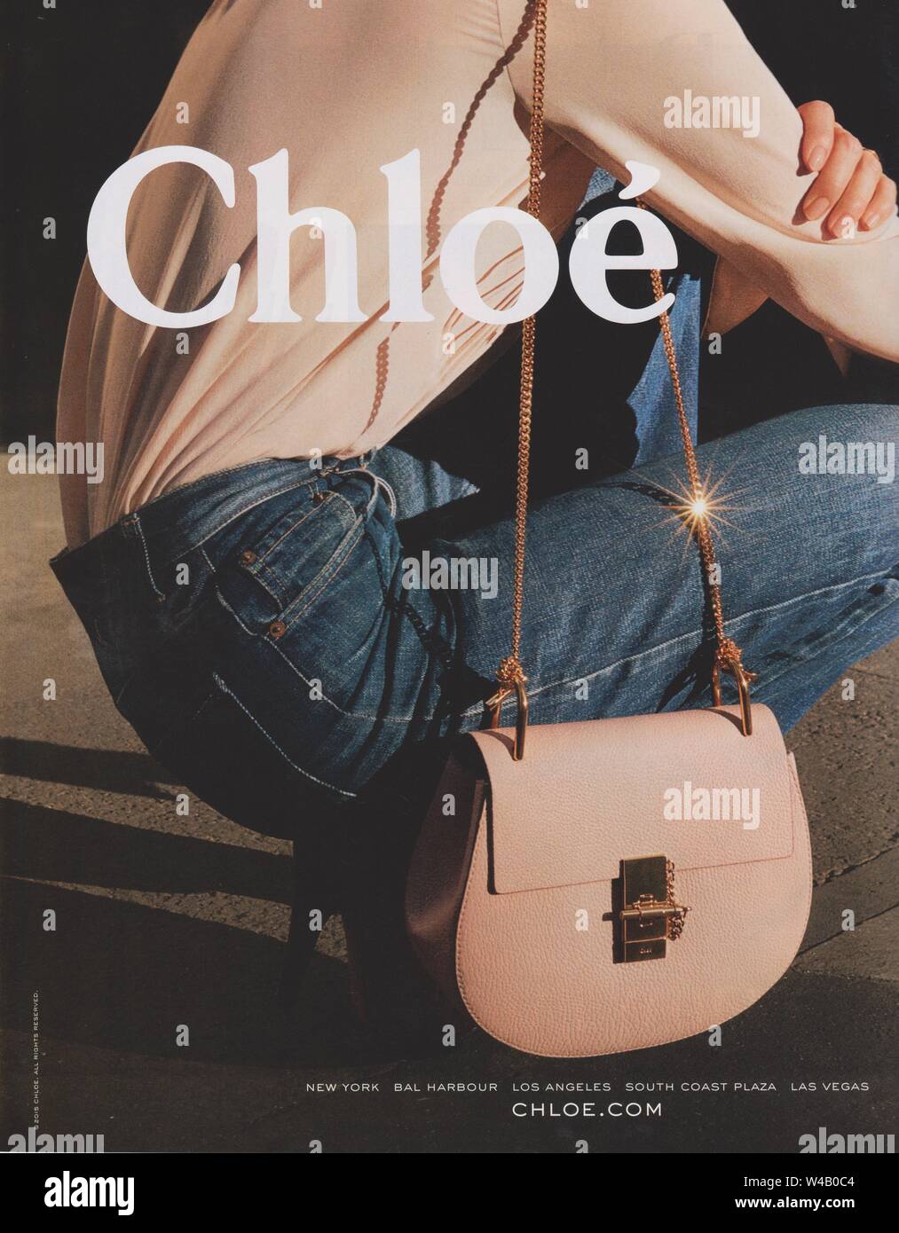 Poster pubblicitari Chloe fashion house in magazzino carta dal 2015 anno, pubblicità creative Chloe annuncio da 2010s Foto Stock