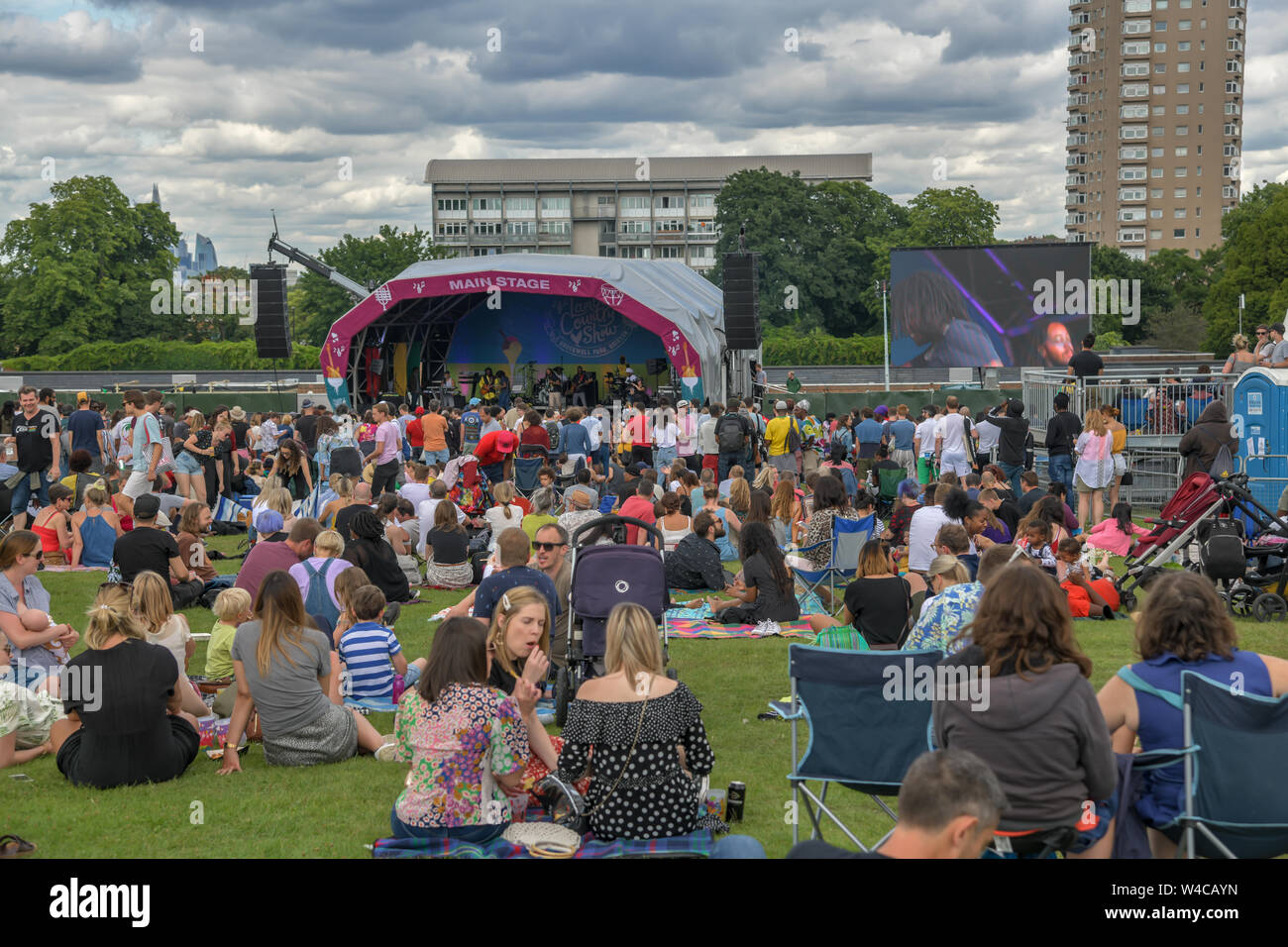 Londra, Regno Unito. 21 Luglio, 2019. Migliaia frequentano il paese di Lambeth Show 2019 una pacifica festa di famiglia con musica dal vivo Cibo & Bevande, delle arti e della cultura e spettacolo degli Animale a Brockwell Park, Londra. Credito: Picture Capital/Alamy Live News Foto Stock