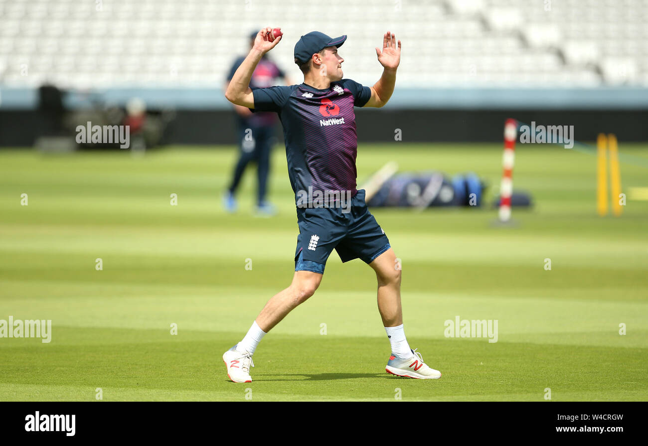 L'Inghilterra del Rory brucia durante la sessione di reti a Lord's, Londra. Foto Stock