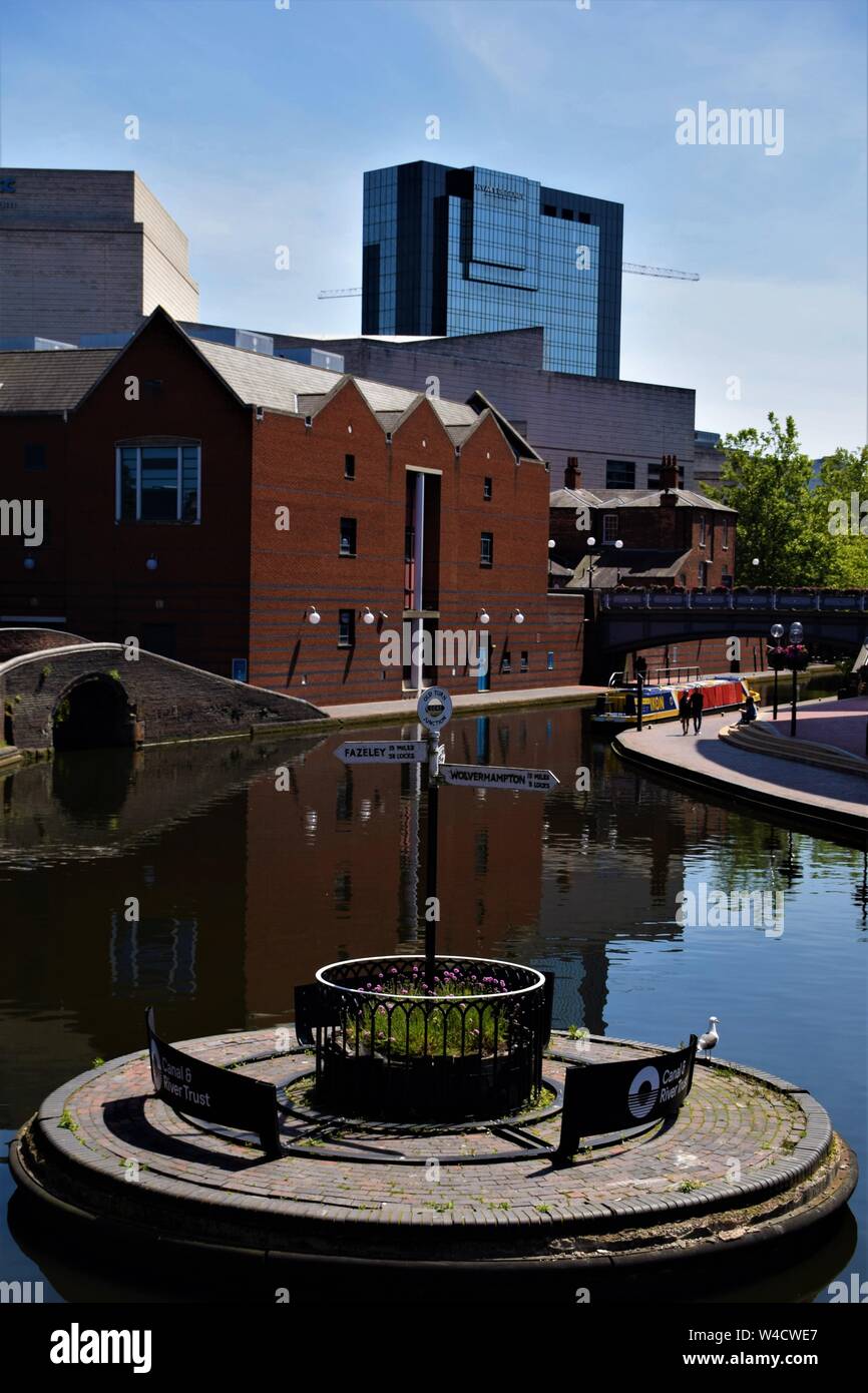 Canali di Birmingham visualizza Foto Stock