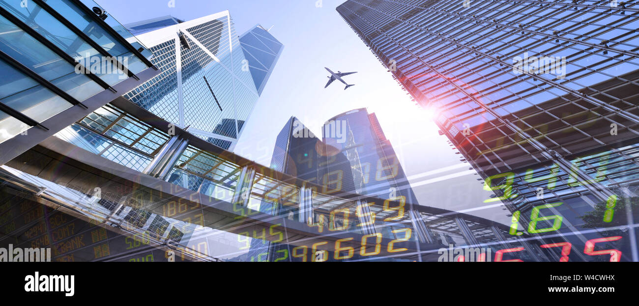 Borsa di mercato su un grattacielo in background Hong Kong. Foto Stock
