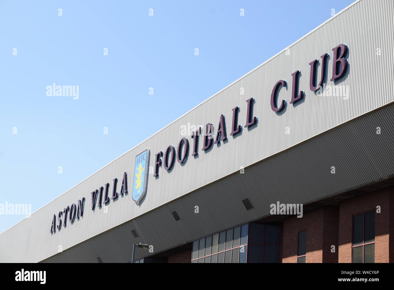 Aston Villa Stadium il Badge Birmingham REGNO UNITO Foto Stock