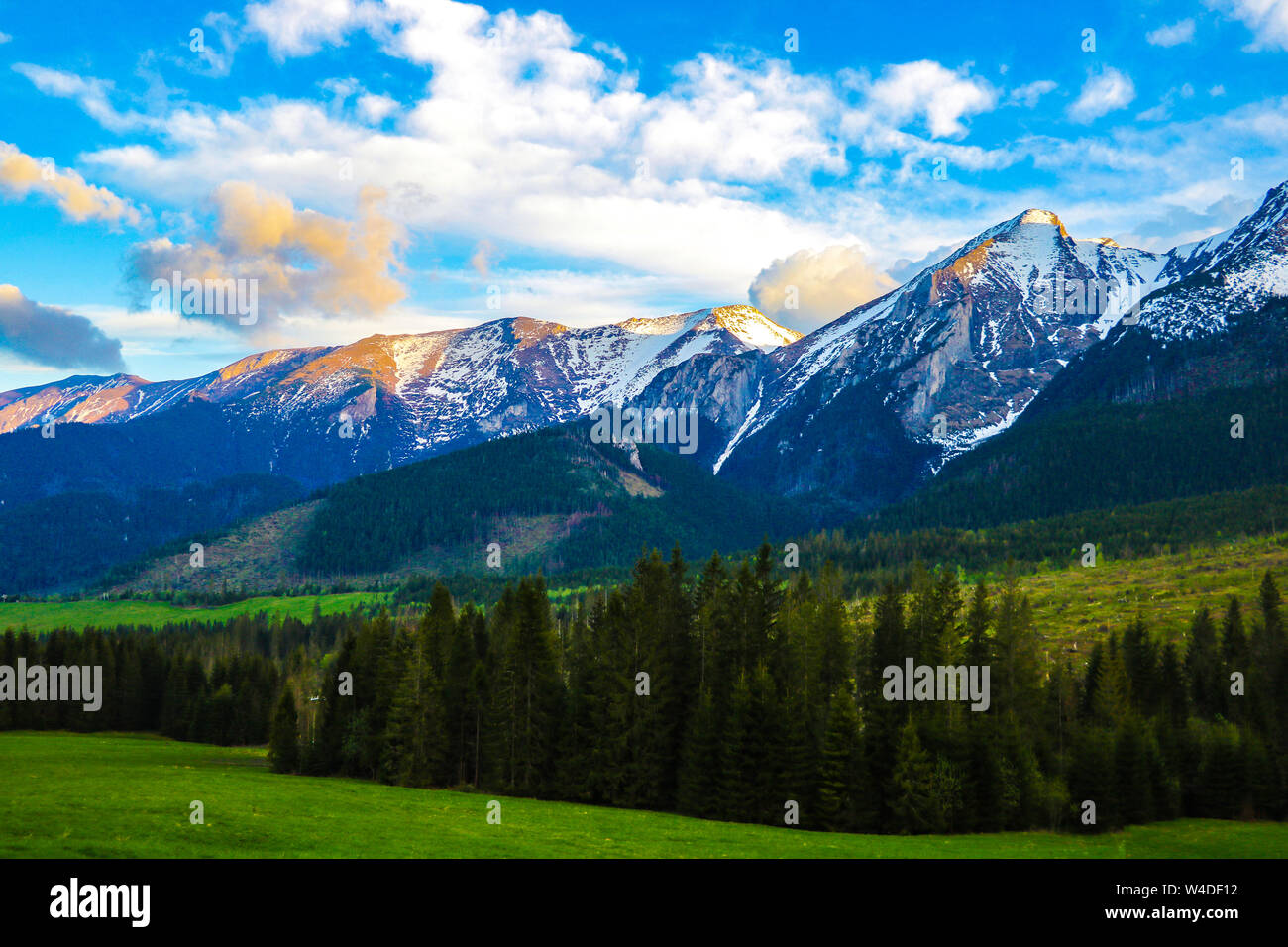 Vista dei Tatra mounains.monti Tatra in mattinata Foto Stock