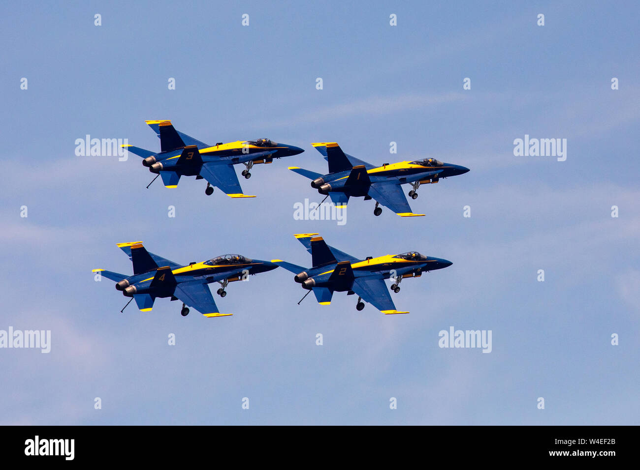Stati Uniti Navy Blue Angels (F/A-18 calabroni) - 2019 Fort Lauderdale Air Show, Fort Lauderdale, Florida, Stati Uniti d'America Foto Stock