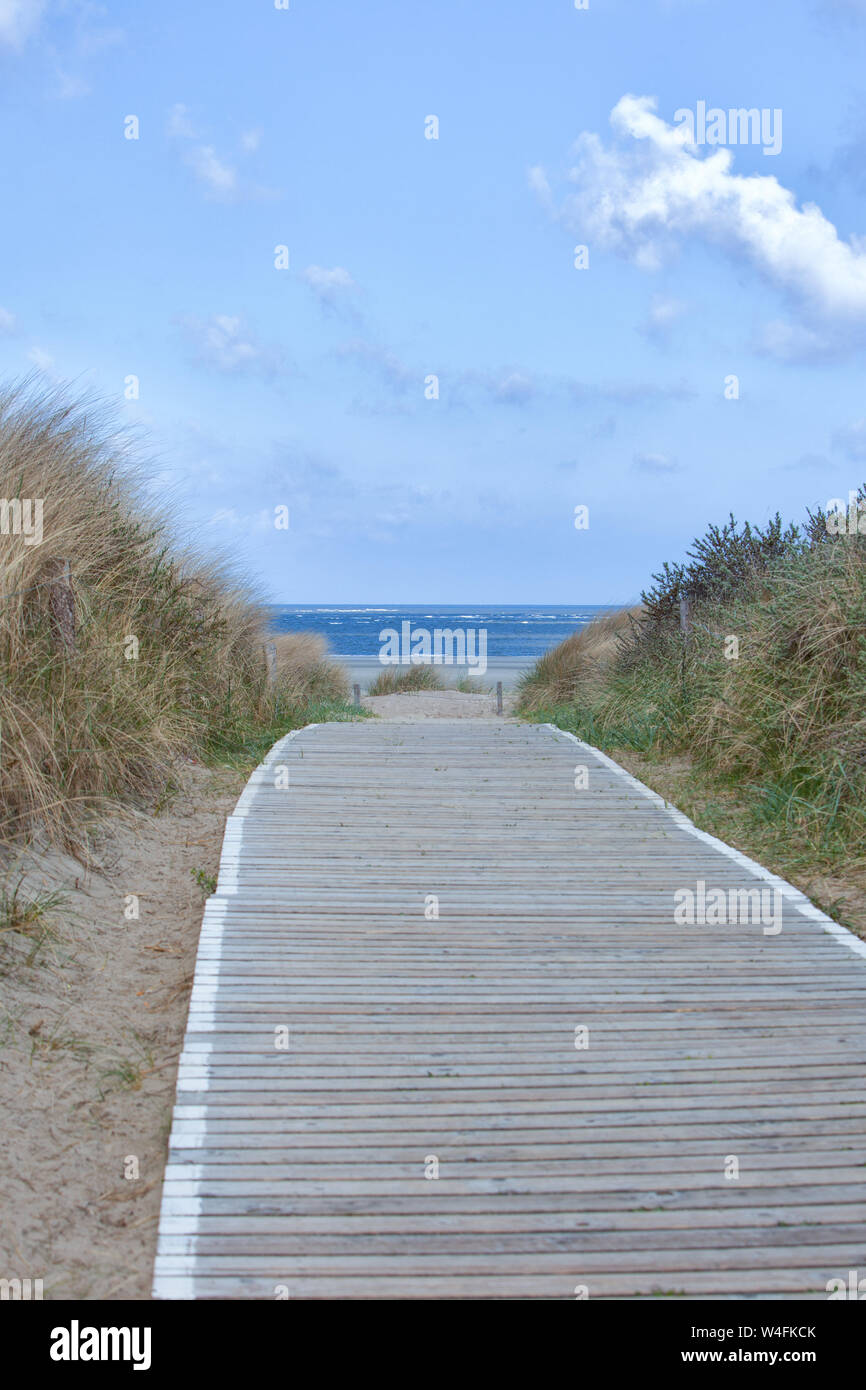 Europa Germania Frisia orientale del Mare del Nord Langeoog - un momento di silenzio sulla spiaggia da Langeoog Foto Stock