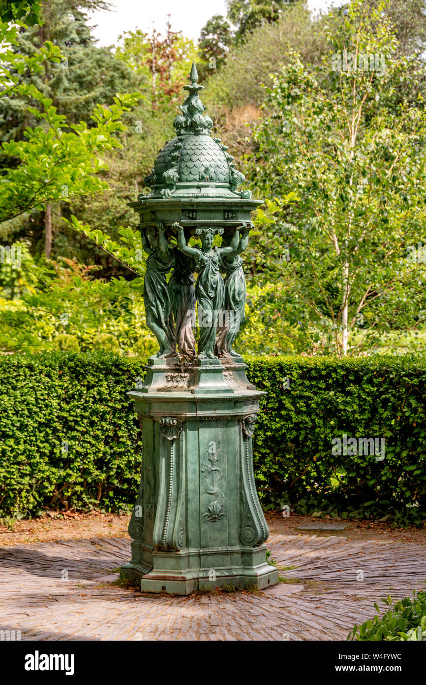 Fontana Wallace nel giardino botanico di Nantes. Loire-Atlantique. Pays de la Loire. Francia Foto Stock