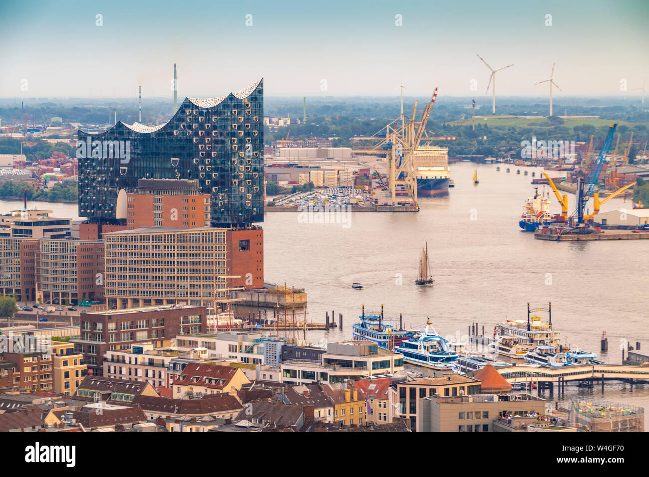 Vista di Ebphilharmonie, Amburgo, Germania Foto Stock