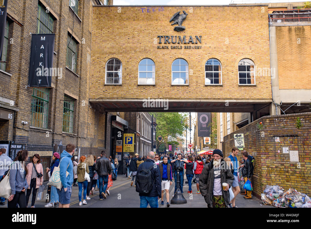 Brick Lane mercato di domenica a Londra, Regno Unito Foto Stock