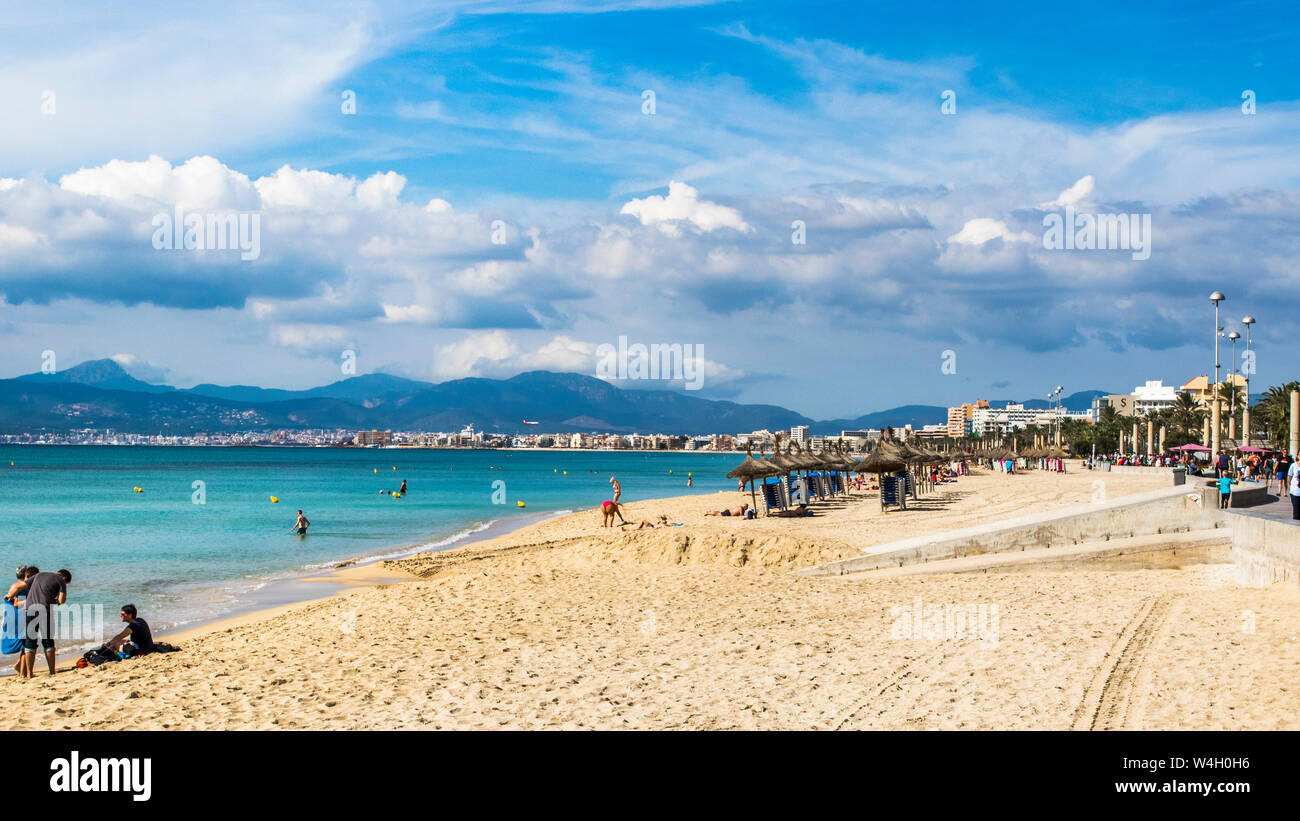 Maiorca, am Strand in s'Arenal rund um den Ballermann, Mallorca, Spanien Foto Stock