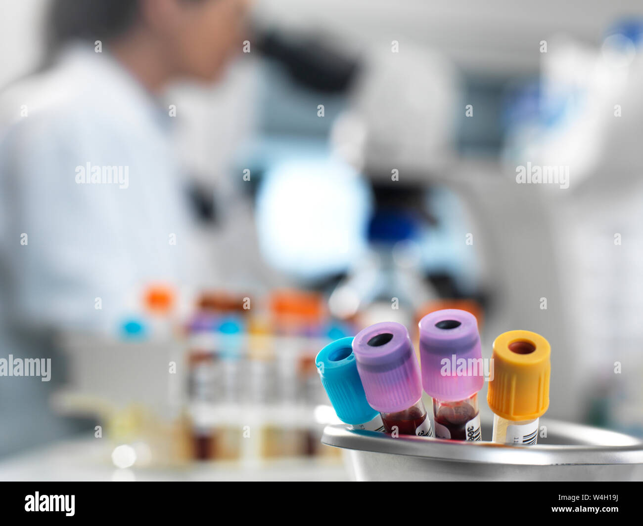I campioni di medicinali in laboratorio Foto Stock