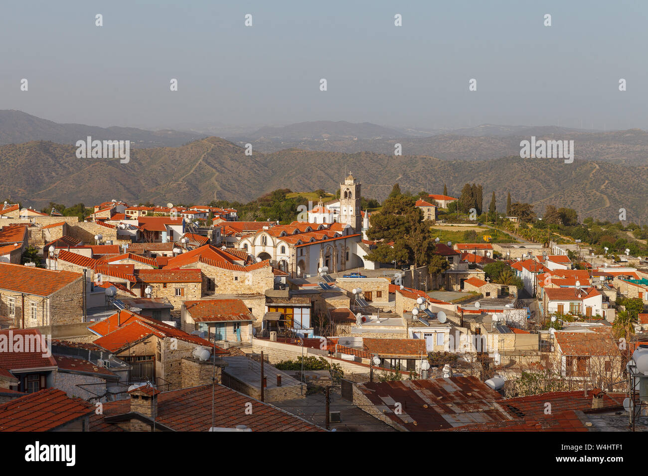 Vista Paniramic di Pano Lefkara village nel distretto di Larnaca, Cipro. Foto Stock