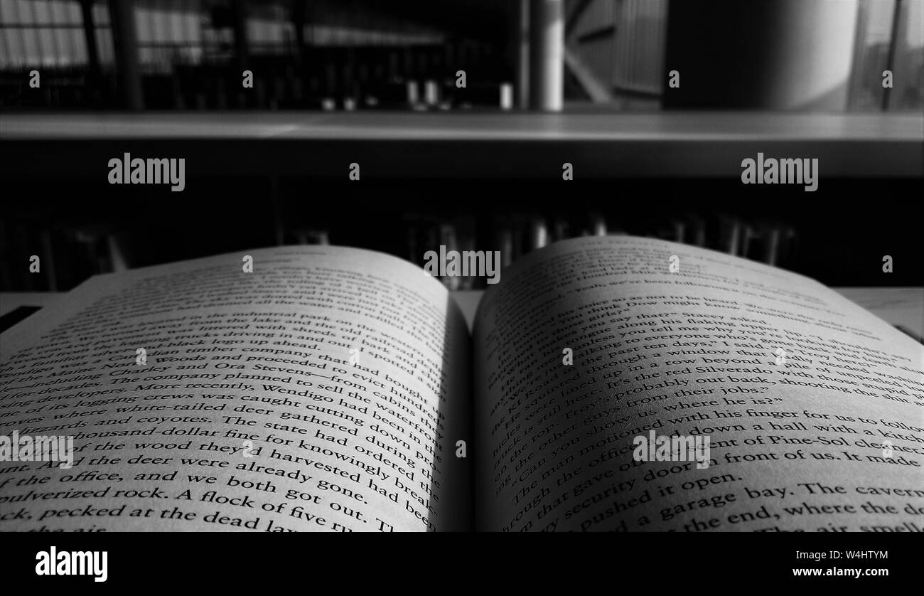 Moderno sistema di istruzione in Qatar National Library e il Qatar Foundation moschea a Doha, in Qatar Foto Stock