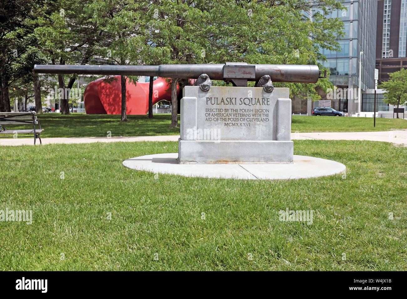 L'eroe della guerra di indipendenza americana, il generale Casimir Pulaski, polacco, è onorato dal fucile polacco commemorativo di Cleveland, Ohio, USA. Foto Stock
