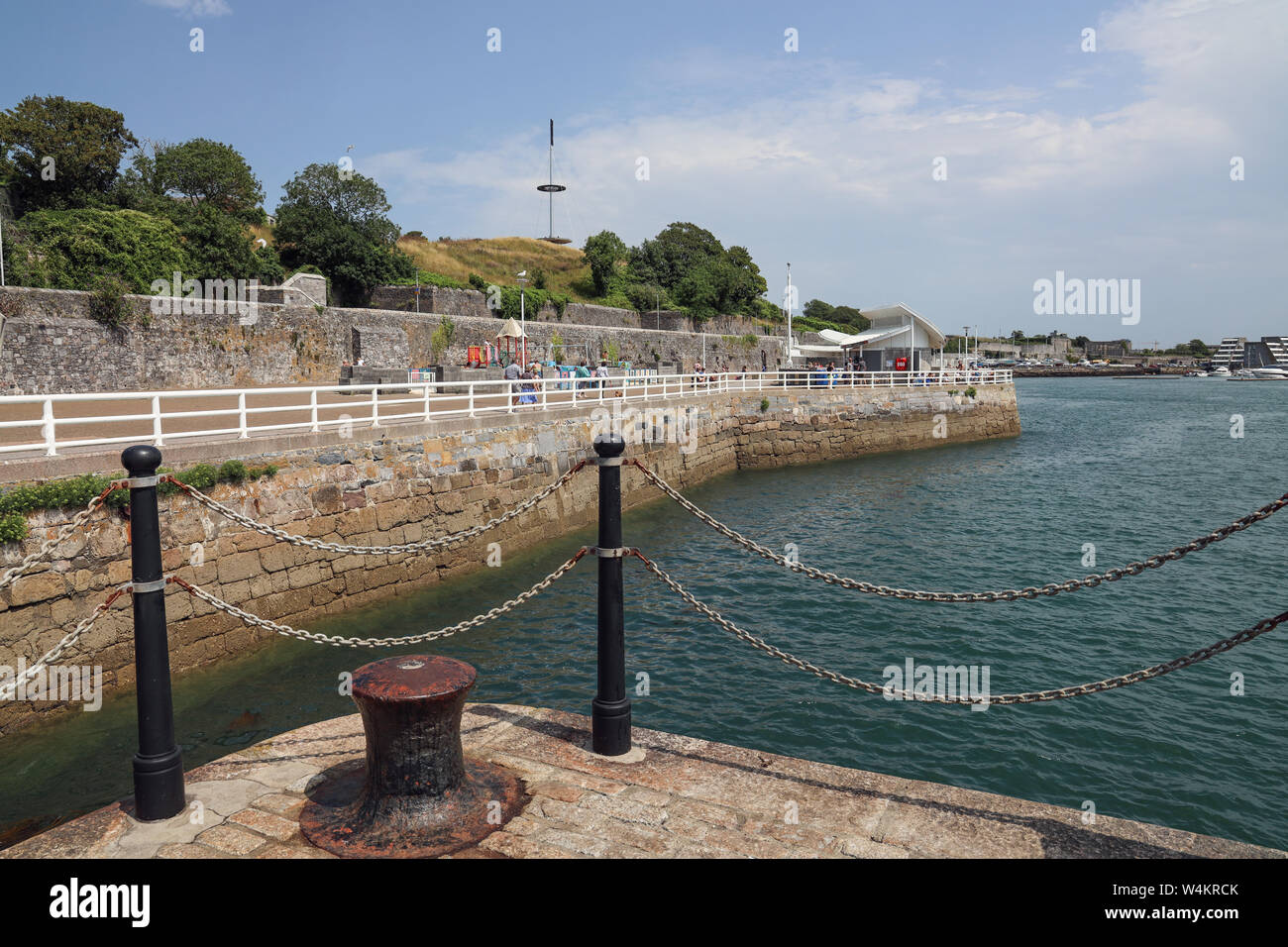 Roma cafe vendita di rinfreschi a Devonport Mount Wise bagni. Una risorsa pubblica accanto alla Hamoaze in Plymouth. Foto Stock