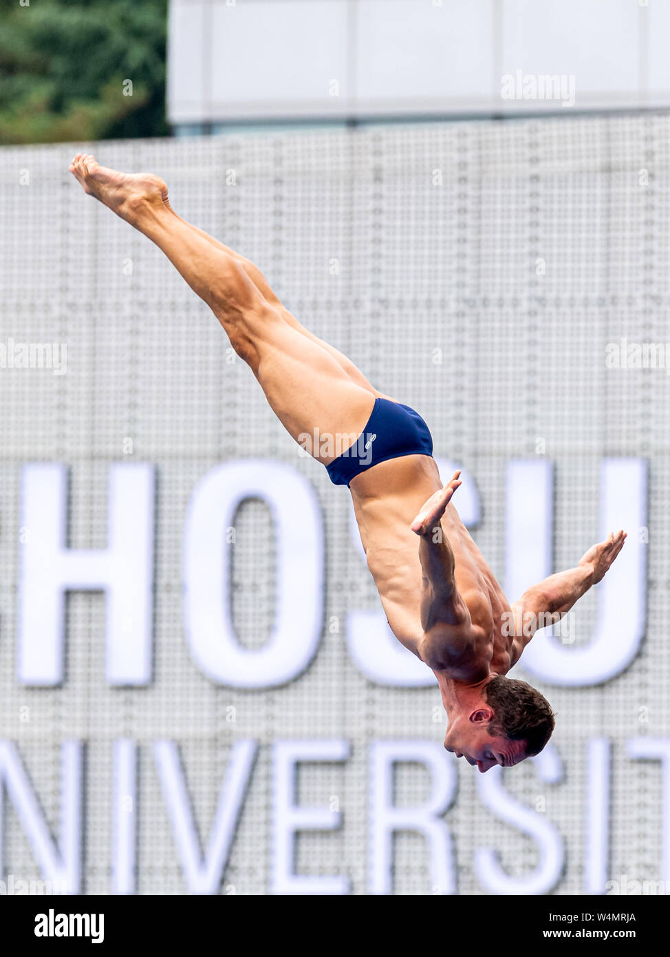 24 luglio 2019 Gwangju, Corea del Sud 18° Campionato Mondiale di Aquatica della FINA 24-07-2019: Zwemmen: High Diving Men Final: Gwangju NAVRAIL Michal CZE REPUBBLICA CECA Gwangju Corea del Sud 24/07/2019 High Diving Men Final 18° Campionato Mondiale di Aquatica della FINA Università di Chosun Foto Stock