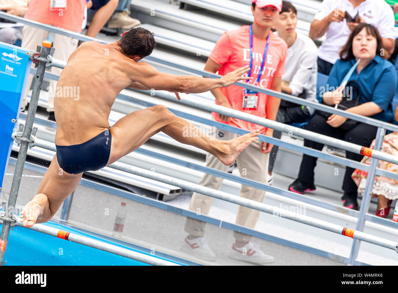 24 luglio 2019 Gwangju, Corea del Sud 18° Campionato Mondiale di Aquatica della FINA 24-07-2019: Zwemmen: High Diving Men Final: Gwangju NAVRAIL Michal CZE REPUBBLICA CECA Gwangju Corea del Sud 24/07/2019 High Diving Men Final 18° Campionato Mondiale di Aquatica della FINA Università di Chosun Foto Stock