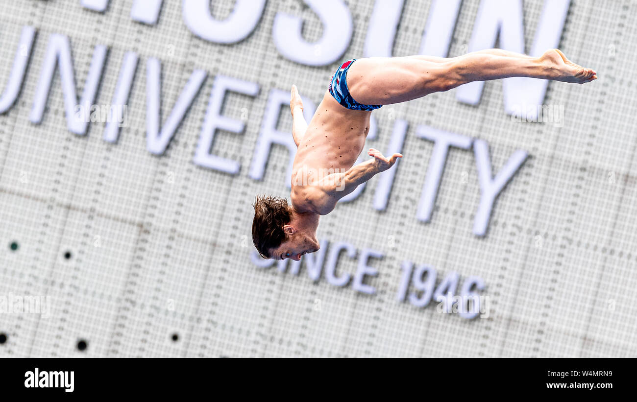 24 luglio 2019 Gwangju, Corea del Sud 18° Campionato Mondiale di Aquatica della FINA 24-07-2019: Zwemmen: High Diving Men Final: Gwangju HUNT Gary GBR GREAT BRITAIN Gwangju Corea del Sud 24/07/2019 High Diving Men Final 18° Campionato Mondiale di Aquatica della FINA Università di Chosun Foto Stock
