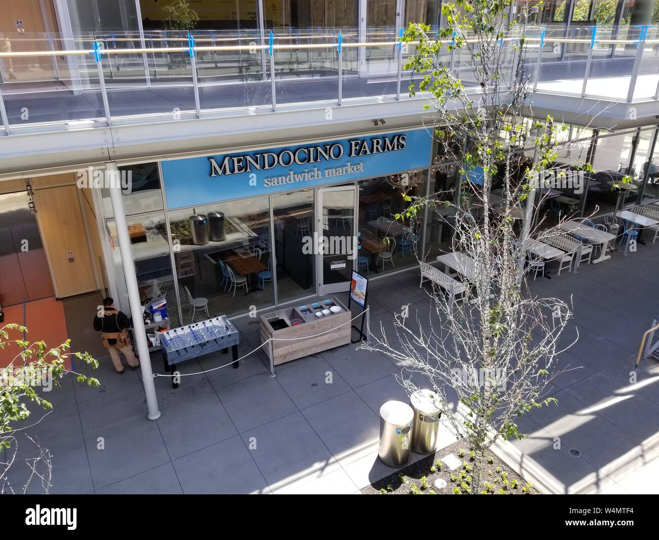 Vista aerea di Mendocino fattorie ristorante sandwich nel centro città Vescovo Ranch shopping center, San Ramon, California, 30 maggio 2019. () Foto Stock