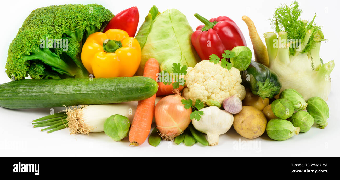 Raw sani frutti per il cibo vegetariano dal mercato Foto Stock