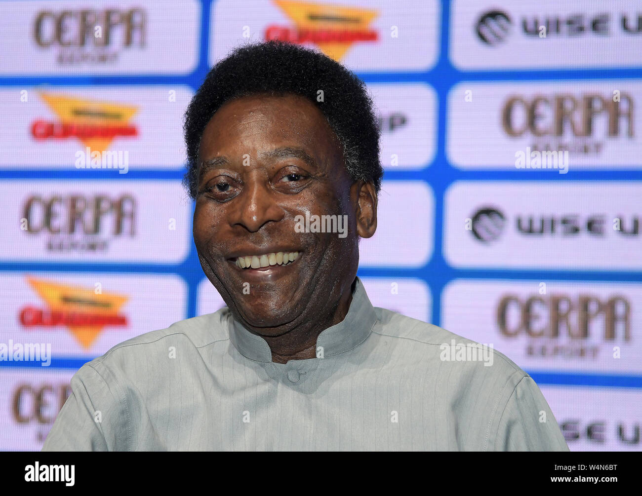 Il più grande giocatore di calcio di tutti i tempi Edson Arantes do Nascimento, Pelé, ambasciatore del campionato Carioca, durante una conferenza stampa nella Cit Foto Stock