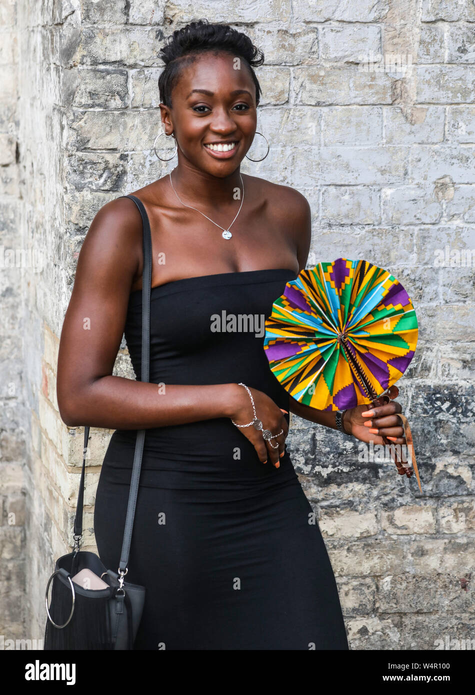 Londra, Regno Unito. Il 24 luglio, 2019. Remel Londra frequentando la serata di apertura del Barbiere cronache alla Roundhouse di Londra Credito: SOPA Immagini limitata/Alamy Live News Foto Stock