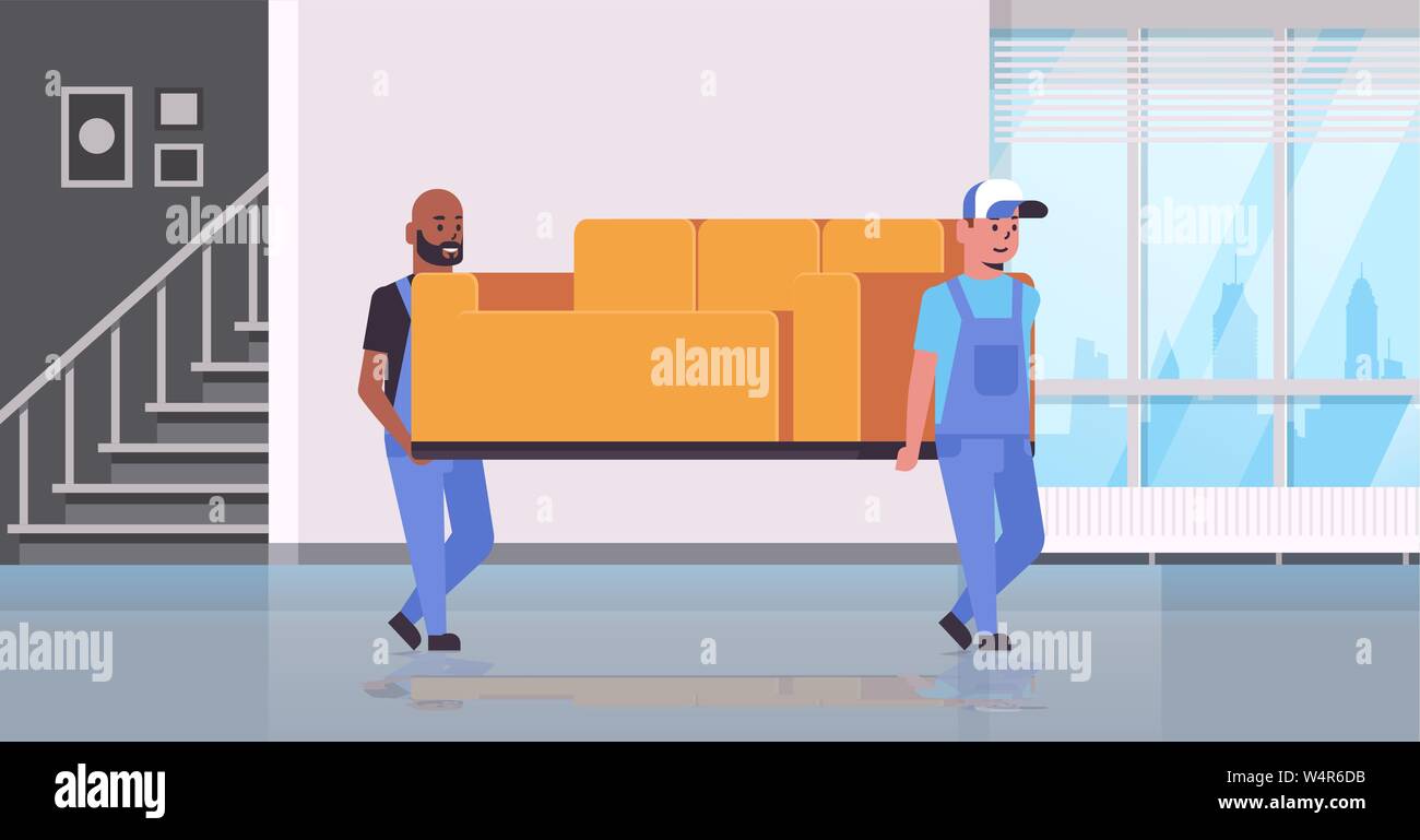 Due mix gara corrieri in uniforme di spostamento lettino servizio di consegna express concetto mobili professionali movers azienda nuovo divano appartamento soggiorno moderno Illustrazione Vettoriale