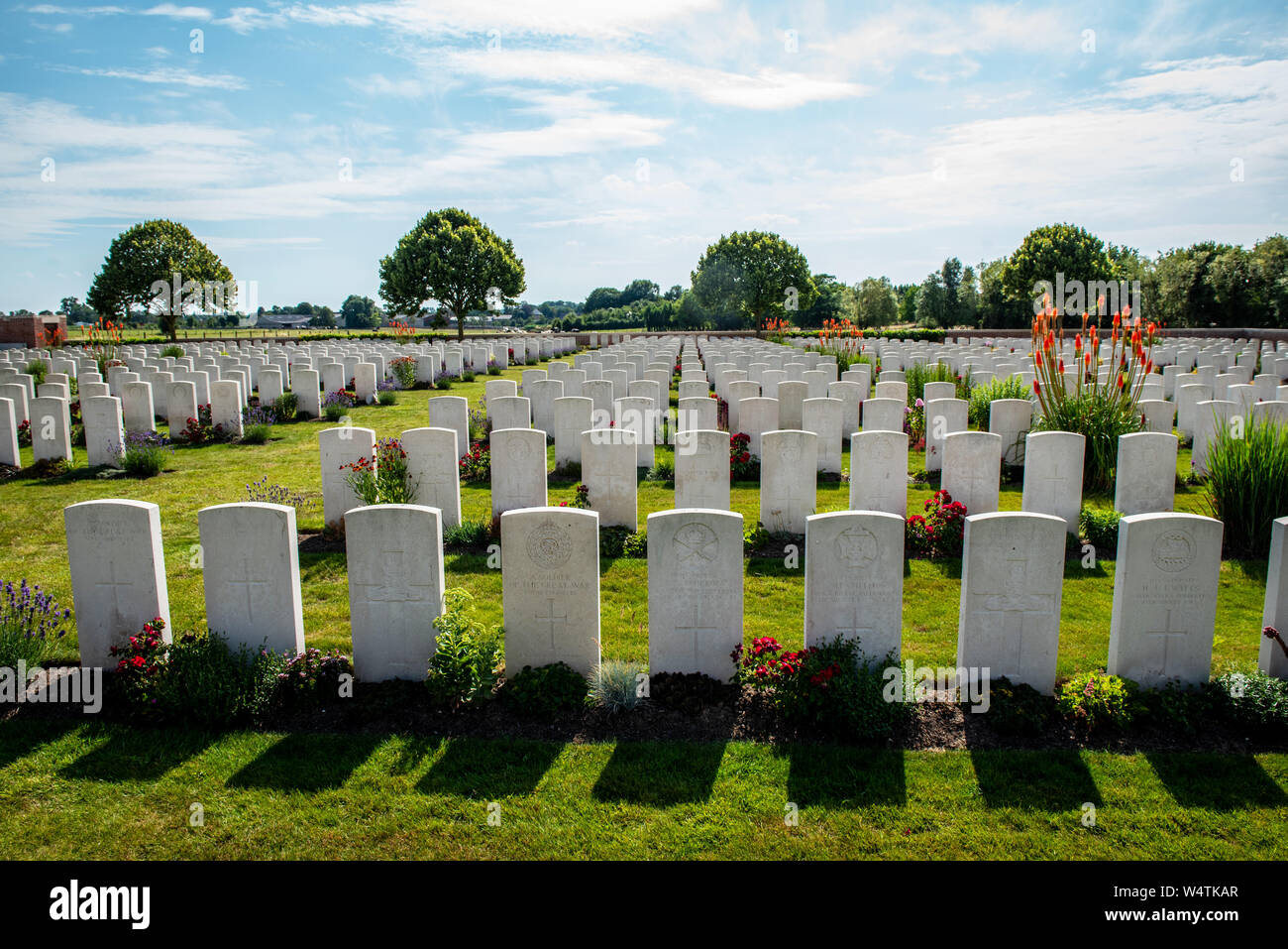 België. Ieper. Legno di artiglieria cimitero è een Britse militaire begraafplaats incontrato gesneuvelden uit de Eerste Wereldoorlog, gelegen in het Belgische dor Foto Stock