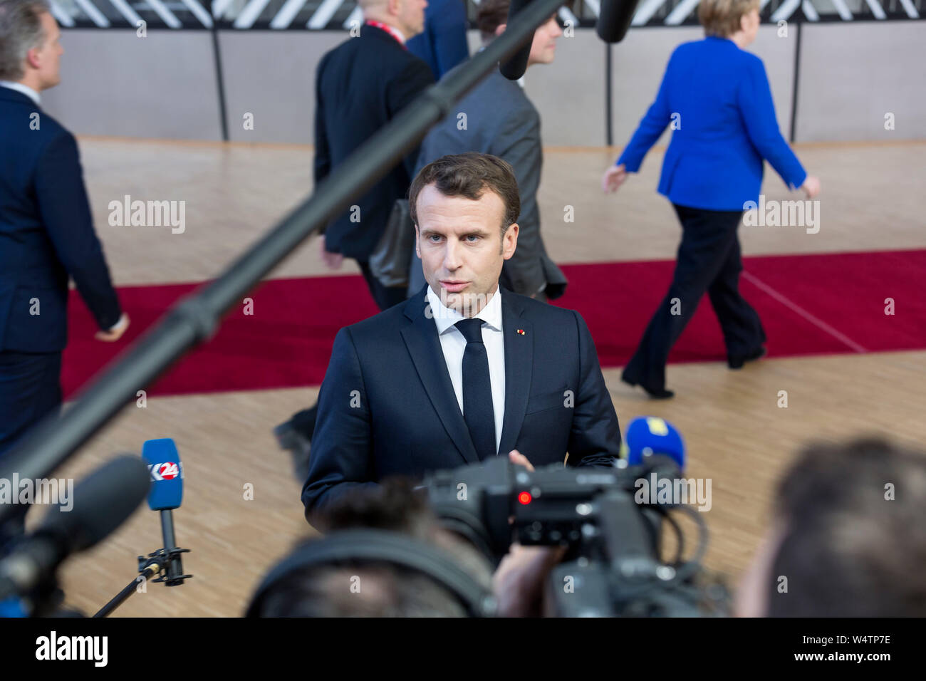 Il Belgio, Bruxelles, Aprile 10th, 2019: Vertice europeo sulla Brexit, del Regno Unito di uscire dall'Unione europea. Il Presidente francese Emmanuel Macron parlando con il pr Foto Stock