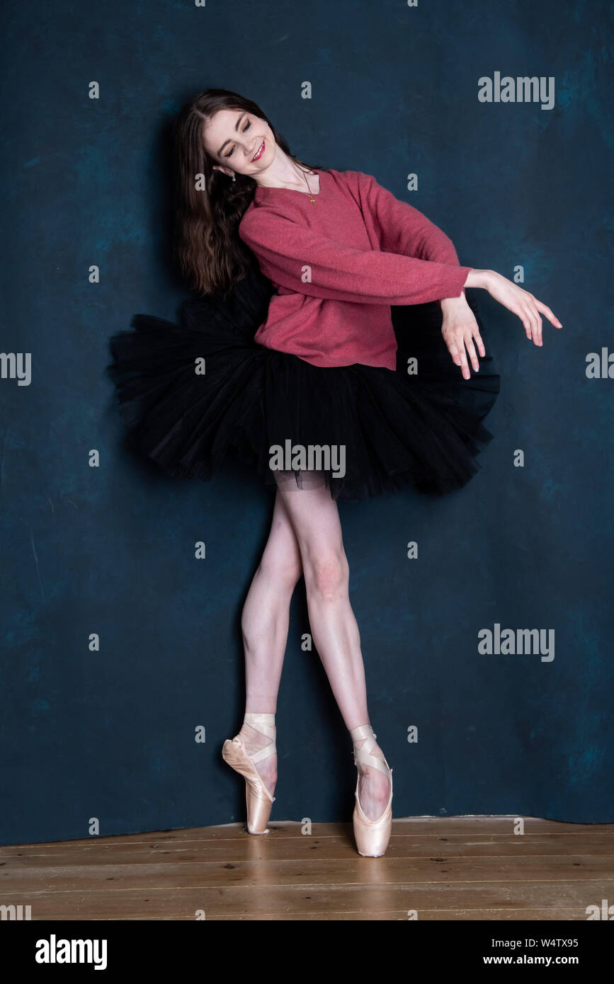 Ballerina nella foto studio Foto Stock