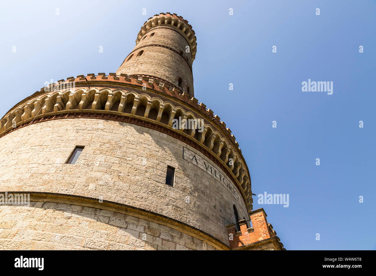 San Martino della Battaglia, Italia. La torre commemorativa dedicata a Vittorio Emanuele II e la battaglia di Solferino Foto Stock