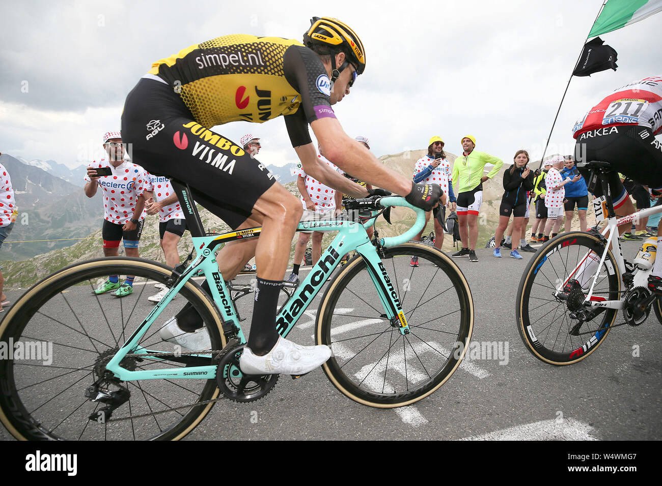 Valloire, Francia. Xxv Luglio, 2019. Valloire- 25-07-2019, ciclismo, stadio 18 etappe 18, Embrun - Valloire, George Bennett durante la salita del Col du Galibier Credito: Pro scatti/Alamy Live News Foto Stock