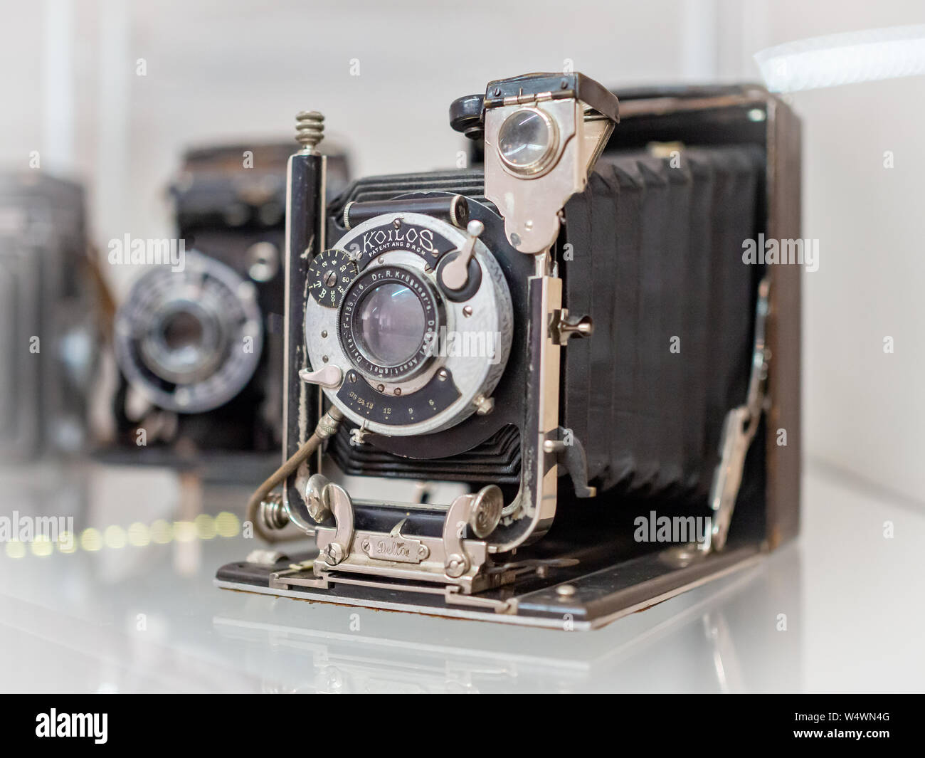 KIEV, UCRAINA-luglio 23, 2019: 1911 del Krügener Delta, Koilos otturatore fotocamera di piegatura nel Politecnico al Museo nazionale ucraino Universit Tecnica Foto Stock