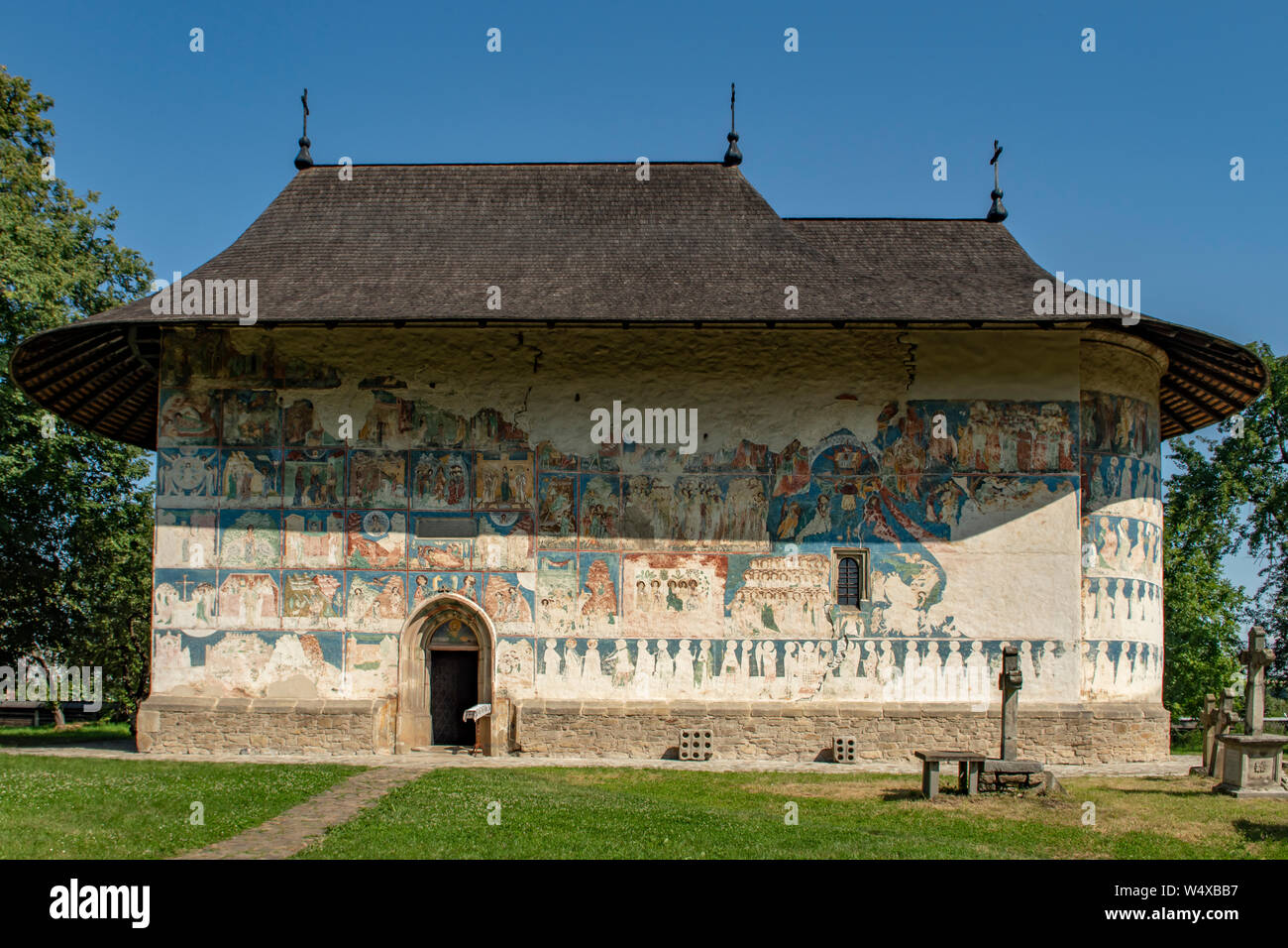 Parete dipinta della Chiesa, Arbore, Romania Foto Stock