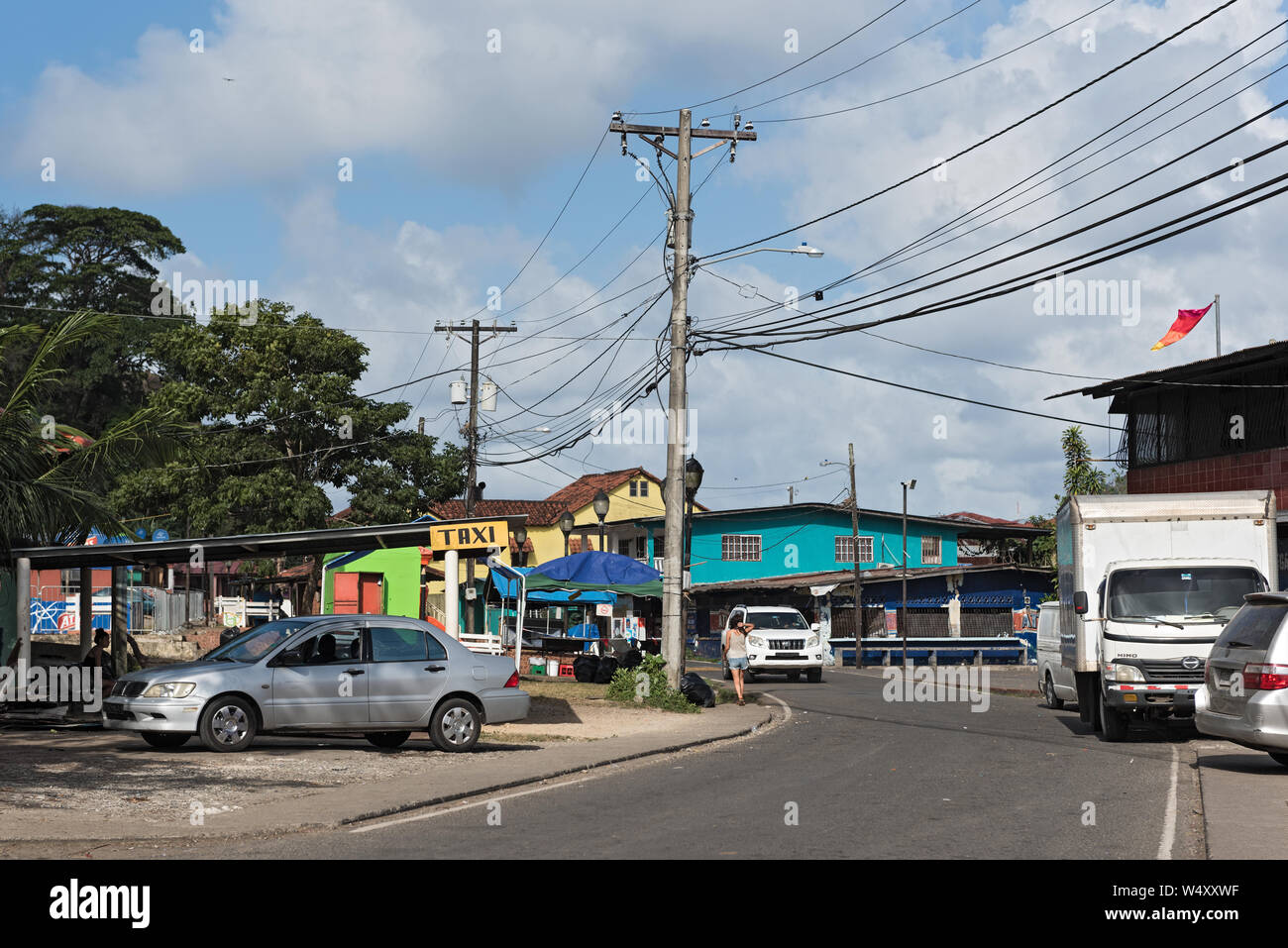 Strada principale in Portobelo village regione colon panama Foto Stock