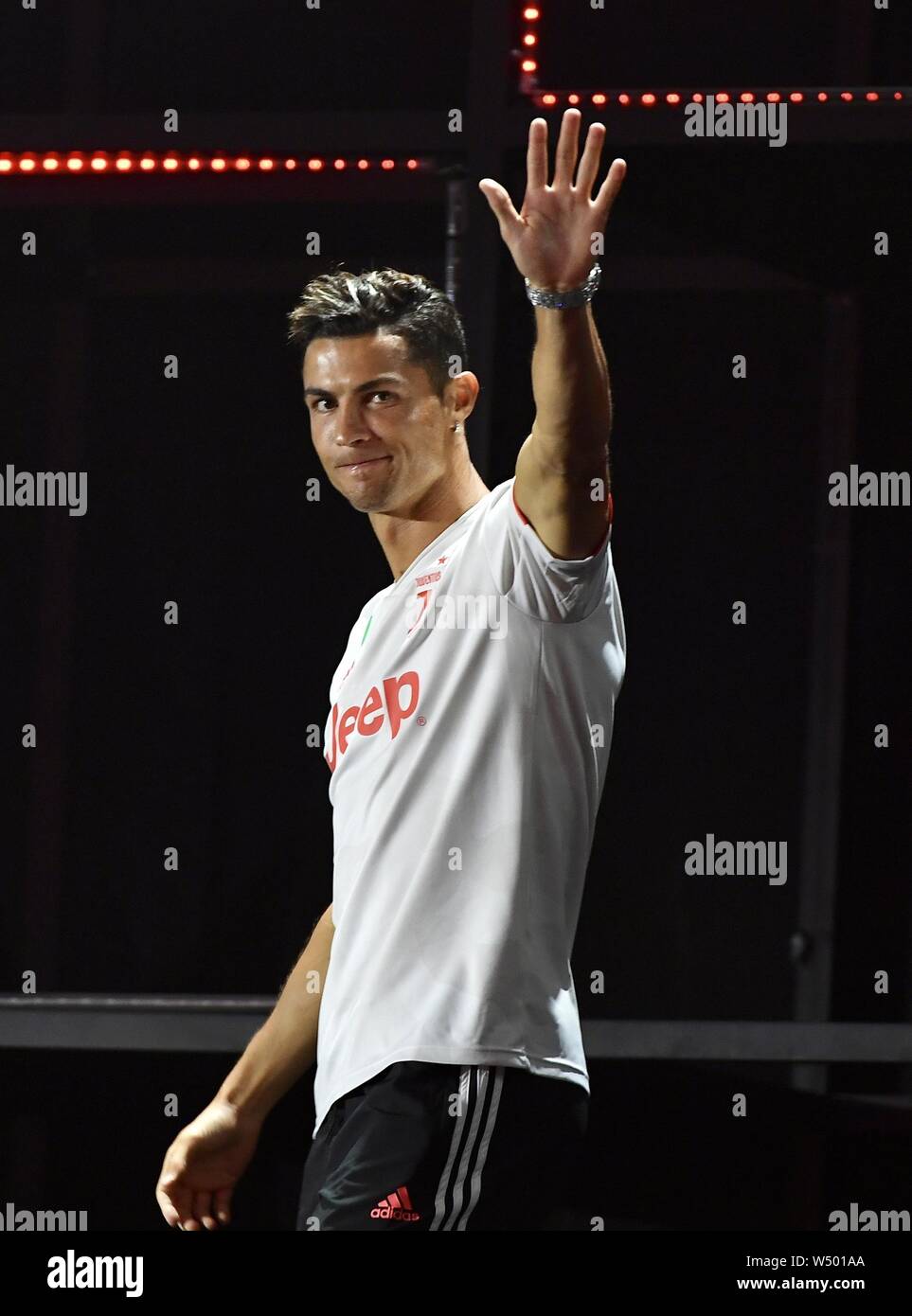 Shanghai, Cina. Luglio 26, 2019, Shanghai, Shanghai, Cina: Shanghai, Cina-Cristiano Ronaldo e compagni di squadra è apparso nel 19/20 stagione del new jersey cerimonia di rilascio. Credito: SIPA Asia/ZUMA filo/Alamy Live News Foto Stock