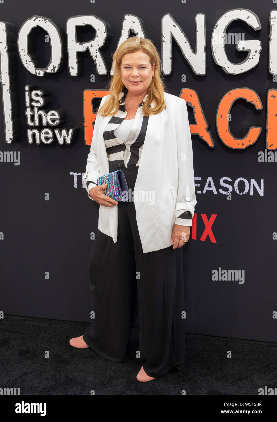 New York, NY - Luglio 25, 2019: Catherine Curtin assiste l'arancione è il nuovo nero' finale di stagione in prima mondiale al Lincoln Center Alice Tully Hall Foto Stock