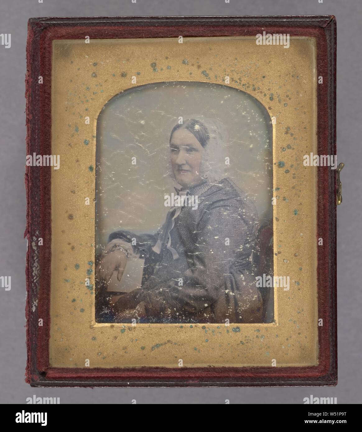 Ritratto di una donna anziana in matrona Cap, William Edward Kilburn (inglese, 1818 - 1891), 1852-1855, Daguerreotype, colorate a mano Foto Stock