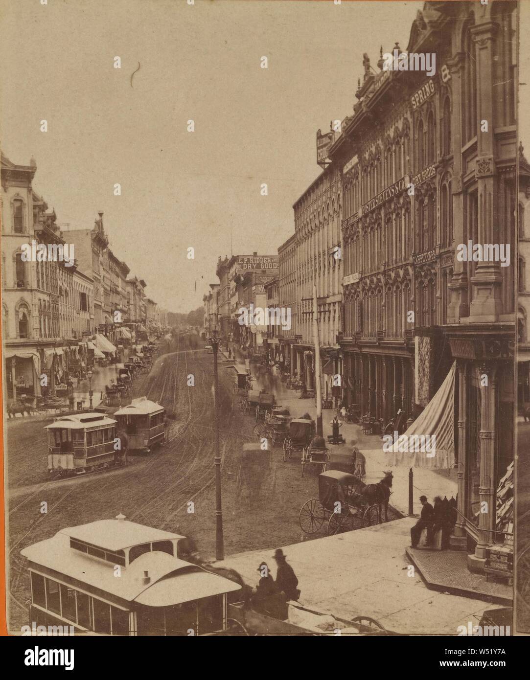 Monroe Street da Campan luogo Grand Rapids., Schuyler C. Baldwin (American, 1822 - 1900), circa 1884, albume silver stampa Foto Stock