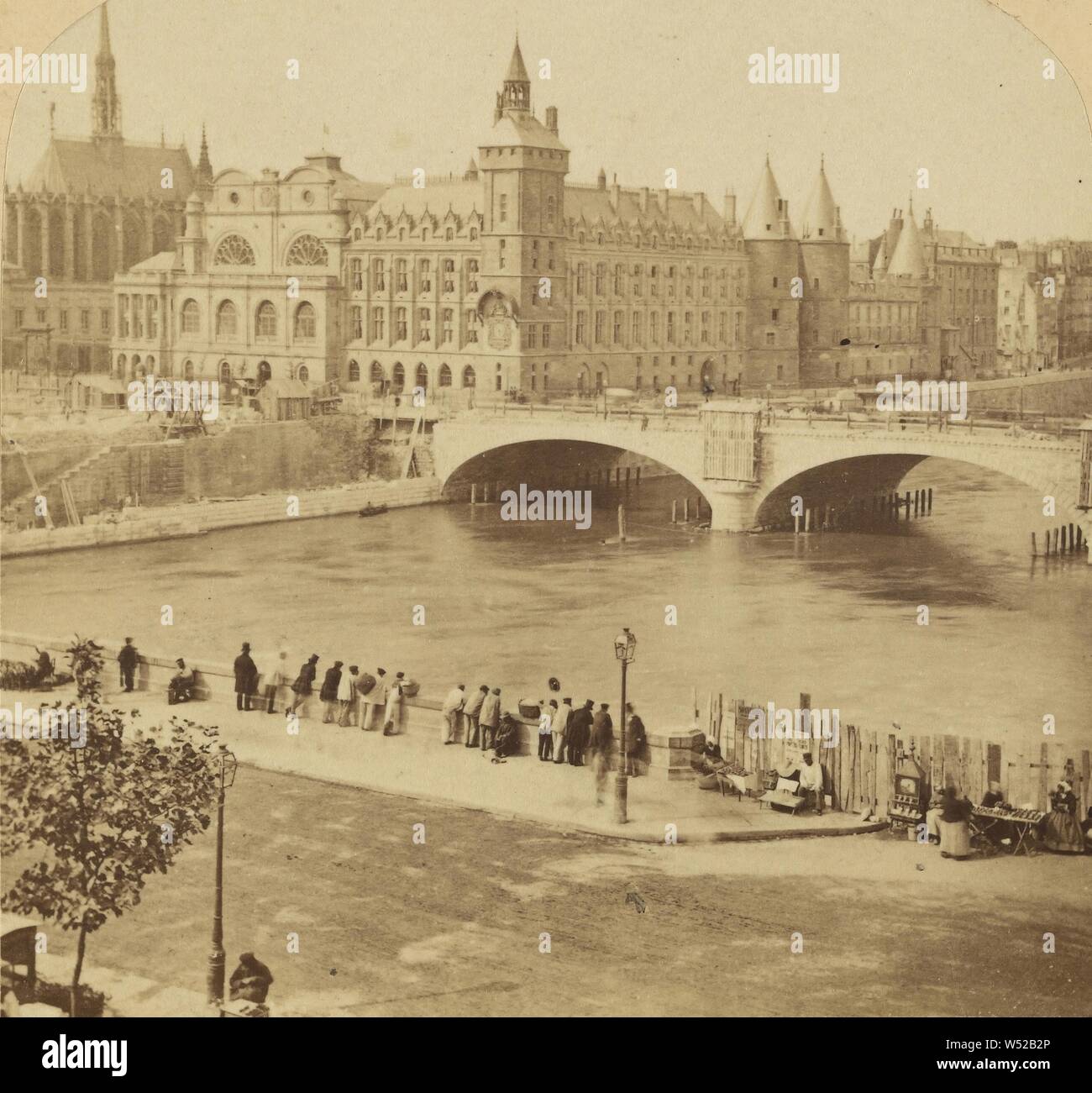 Le Palais de Justice, a Parigi., Londra società stereoscopica attiva (1854 - 1890), circa 1865, albume silver stampa Foto Stock