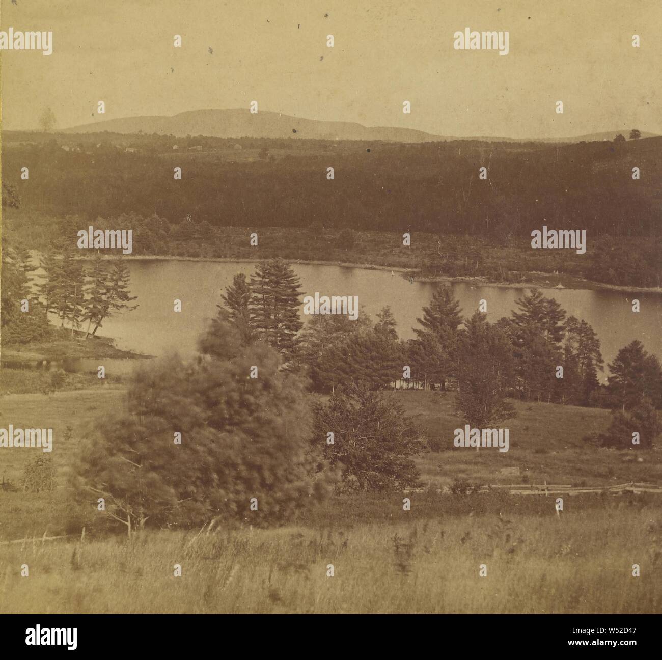 Wanchusetts Mountain, Massachusetts, George T. Putnam (American, attivo 1870s, 1870s, albume silver stampa Foto Stock