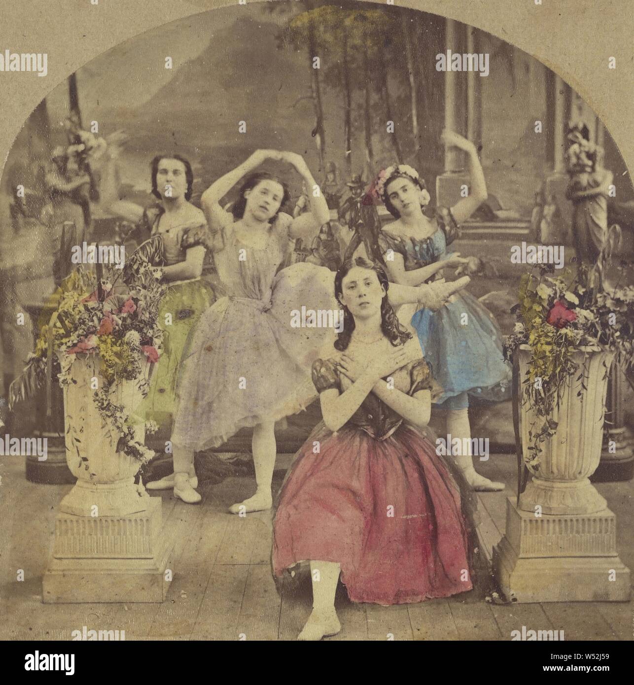 Animali domestici del balletto., sconosciuto, circa 1865, colorate a mano albume silver stampa Foto Stock