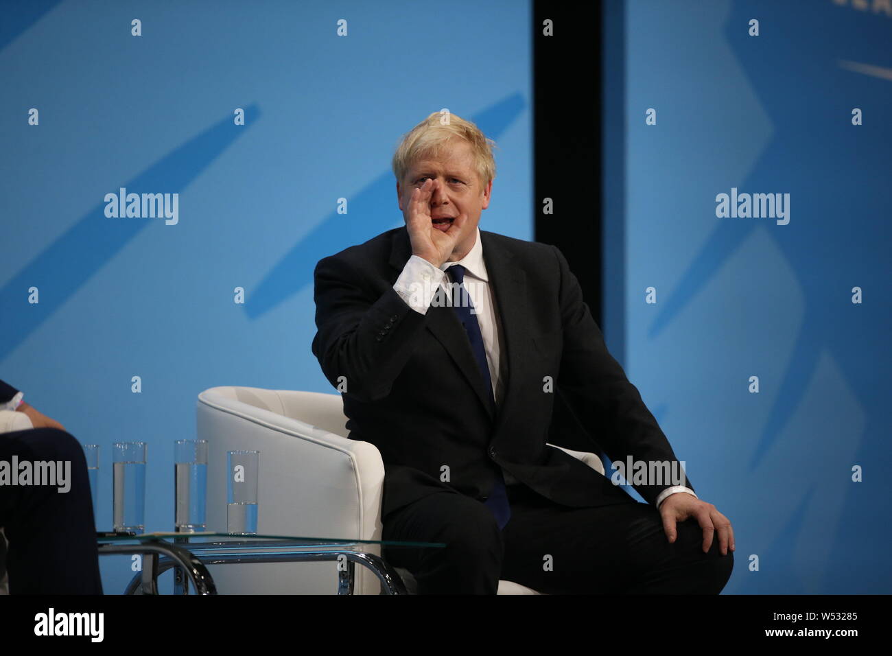 Boris Johnson prende parte nel finale di Partito Conservatore hustings leadership al London Excel Centre il 17 luglio 2019. Foto Stock