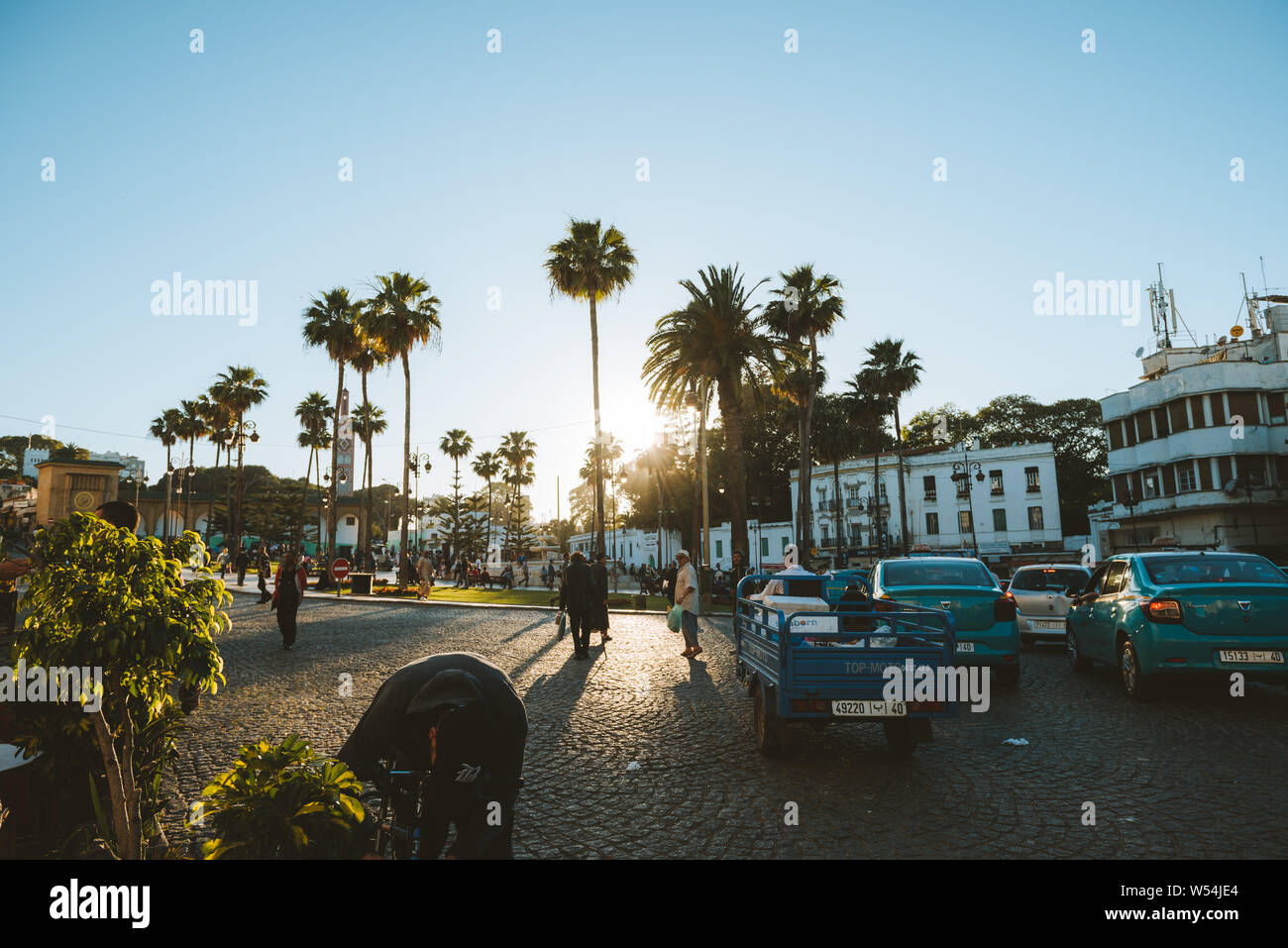 Tangeri, Marocco, Maggio 11th, 2019: Gran Socco (significato grande piazza, ufficialmente conosciuta come la Place du Grand 9 Avril 1947) è una piazza nel cuore della medina di area Foto Stock