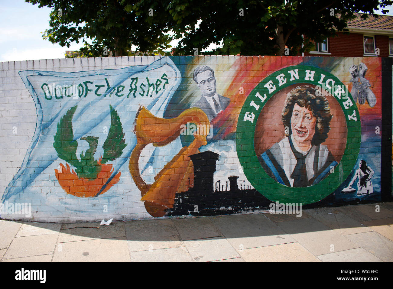 Impressionen: Wandbilder im Arbeiterviertel ktholischen, Belfast, Nordirland/ Irlanda del Nord (nur fuer redaktionelle Verwendung. Keine Werbung. Ref Foto Stock
