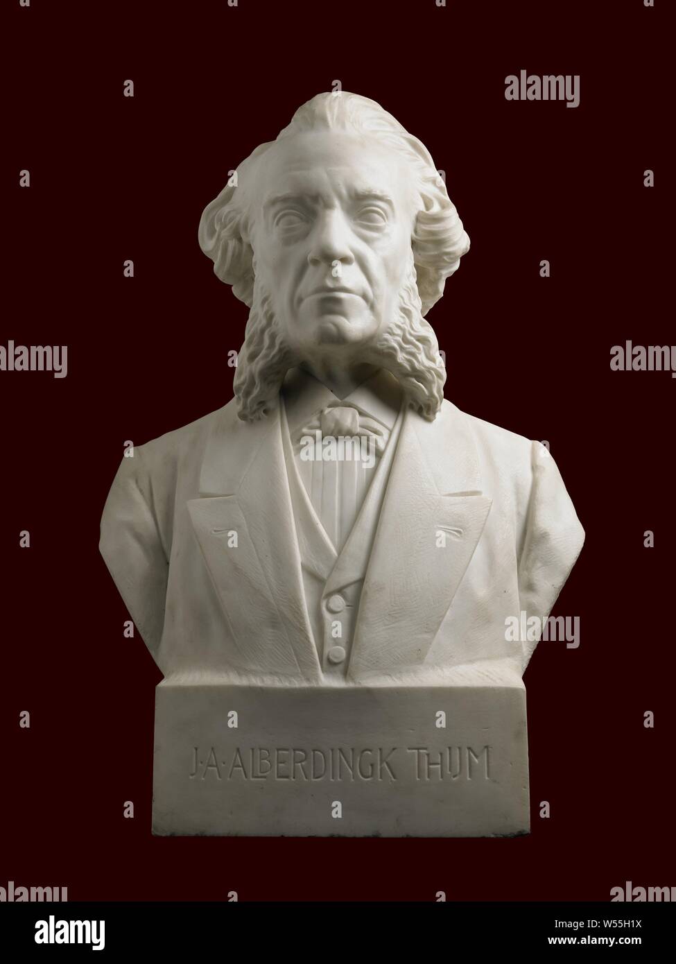 Busto di Josephus Albertus Alberdingk Thijm (1820-1889), Letterario Cattolico e merchant e base di granito nero con il grigio mica. Busto di marmo di Josephus Albertus Alberdingk Thijm (1820-1889), Letterario Cattolico e il commercio l'uomo. La base è costituita da tre di granito nero parti (plinto, albero e top)., ritratto di uno scrittore, Paesi Bassi, Josephus Albertus Alberdingk Thijm, Hein J. Maessen, Roermond, c. 1900, marmo (rock), h 71 cm Foto Stock