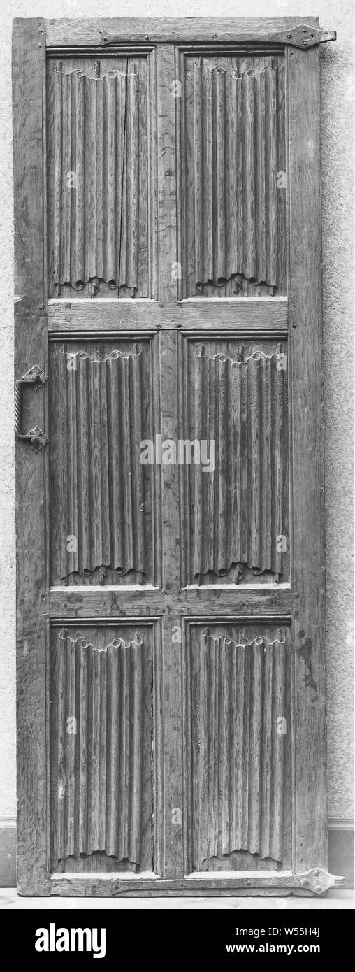 Maniglia della porta attaccata immagini e fotografie stock ad alta  risoluzione - Alamy