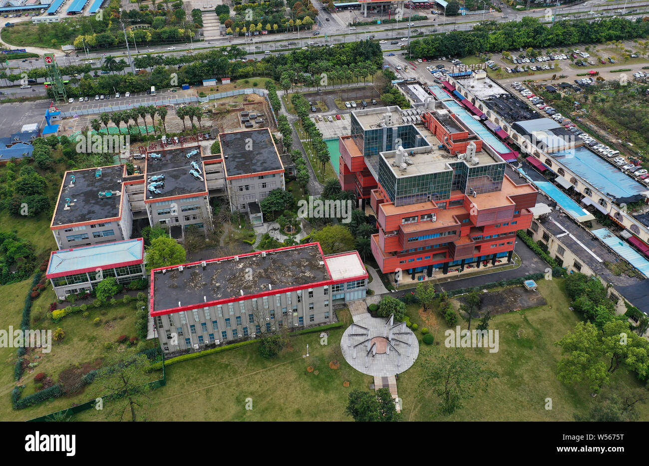 Una veduta aerea di un giocattolo in mattoni di edificio di stile in Nanning city, a sud della Cina di Guangxi Zhuang Regione autonoma, 27 febbraio 2019. Foto Stock