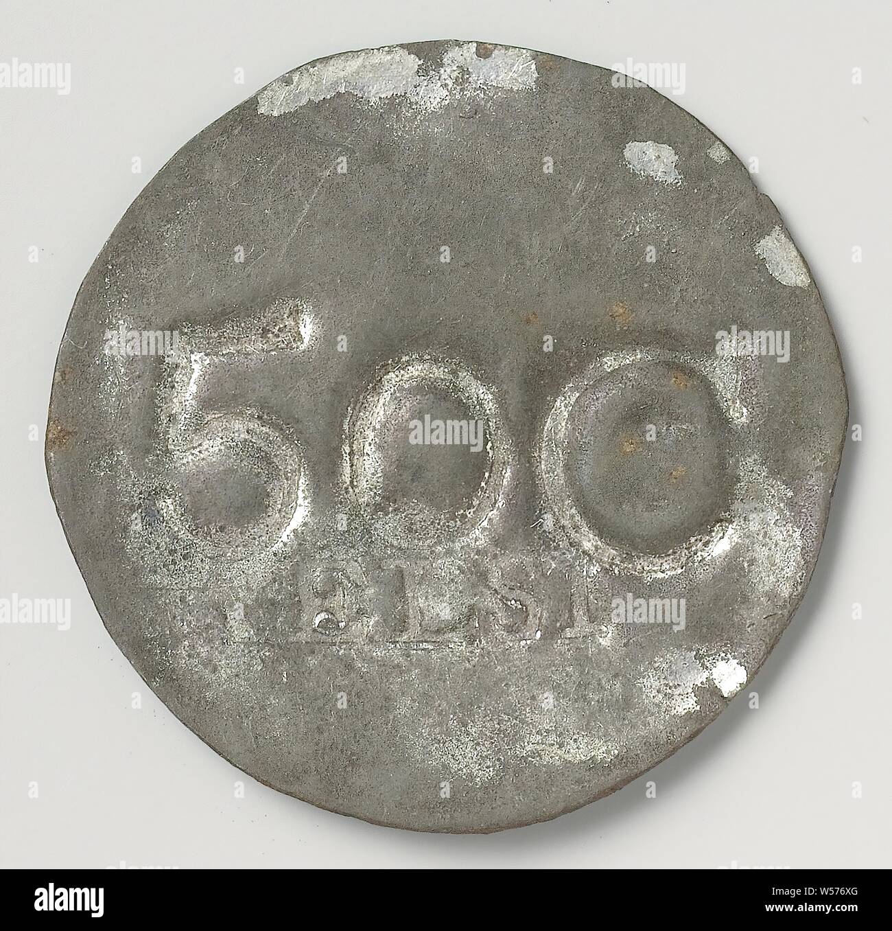 Elst colonia penale, casa moneta del valore di 50 centesimi, unilaterale moneta. Anteriore: valore al di sopra del display knock: con iscrizione "K ELST". Retromarcia: vuoto, Elst, anonimo, Paesi Bassi, c. 1400 - c. 1885, argento (metallo), colpendo (metallurgia), d 3.3 cm × w 2.51 Foto Stock